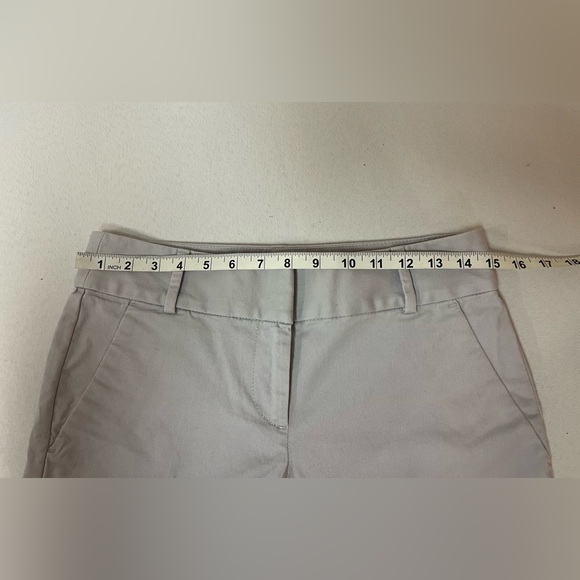 2/$20 -Loft Riviera Grey Casual Flat Front Mid Rise Preppy, Versatile Shorts - S - Picture 10 of 15